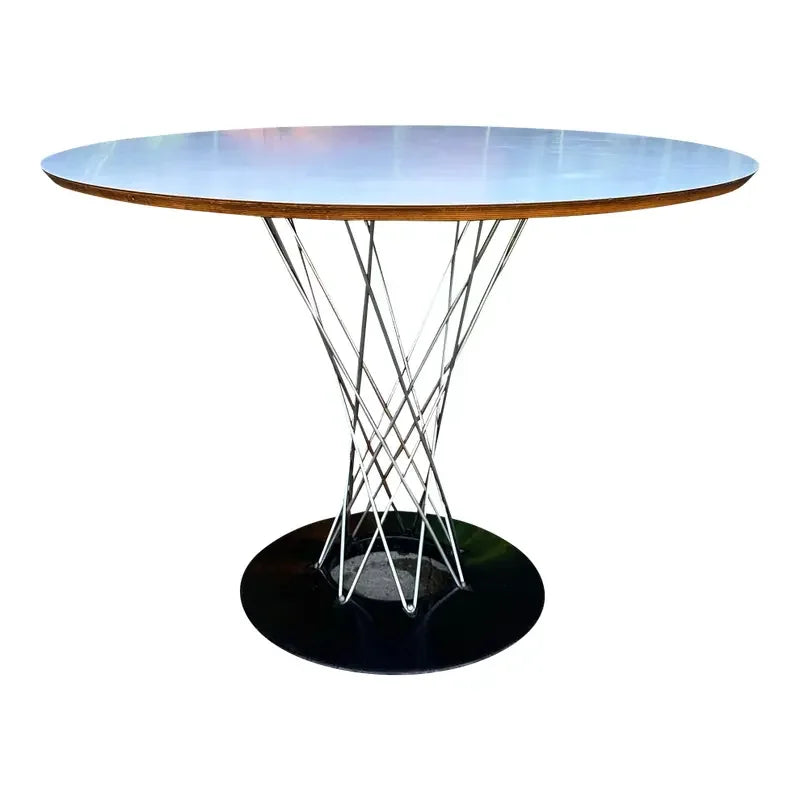 Isamu Noguchi
