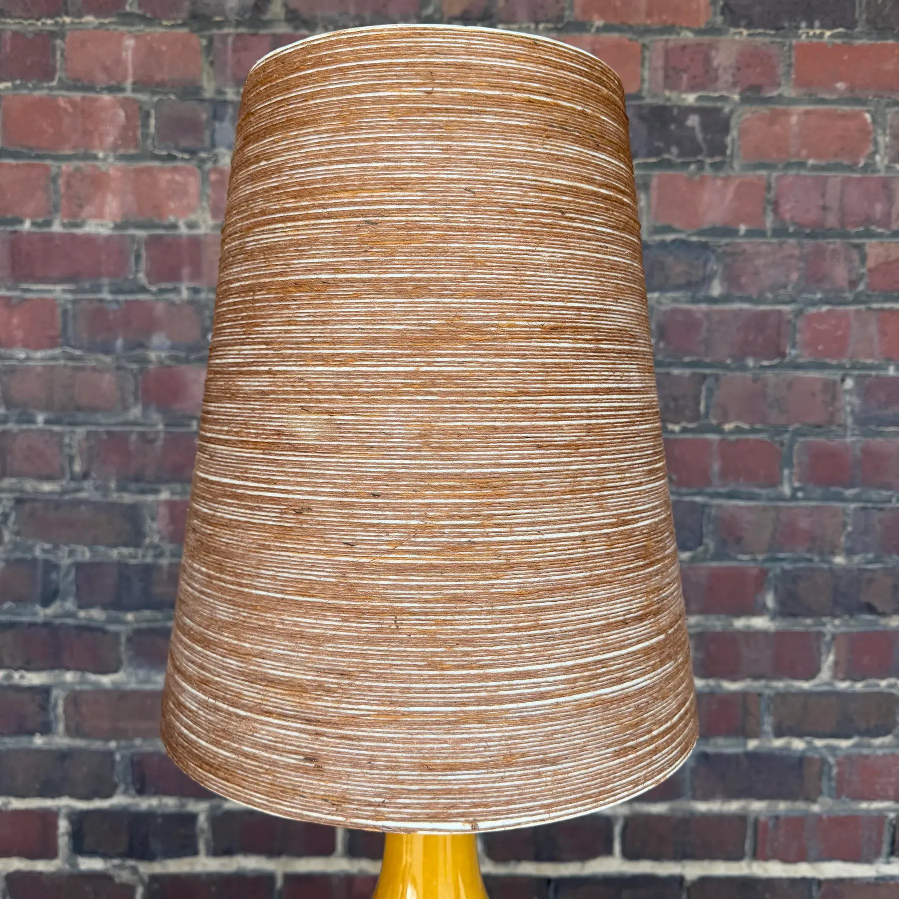 1960s Mid-Century Modern Lotte and Gunnar Bostlund Danish Gold Yellow Ceramic Table Lamp