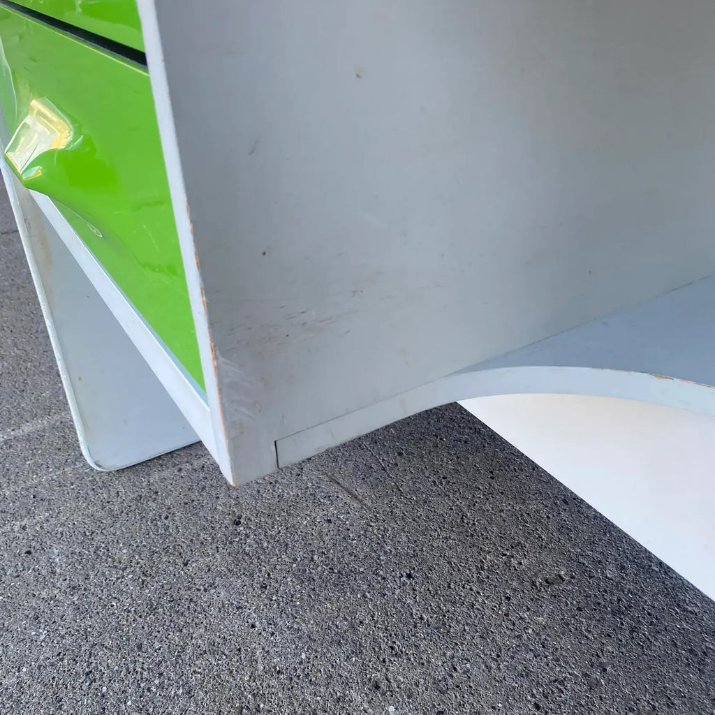 1970s Desk by Giovanni Maur for Treco Green Mid Century Modern Retro