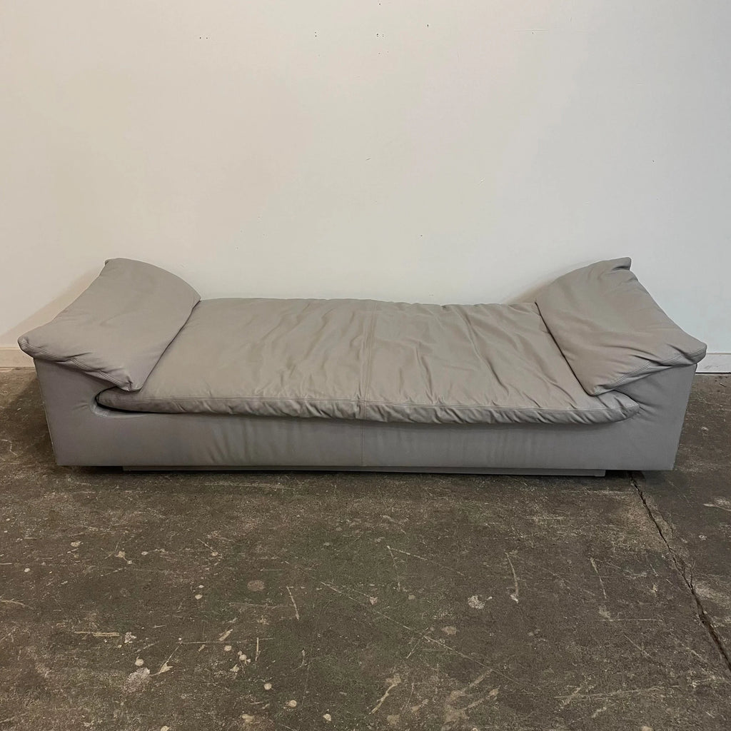 1980s Preview Furniture Grey Leather Daybed Attributed to Vladimir Kagan