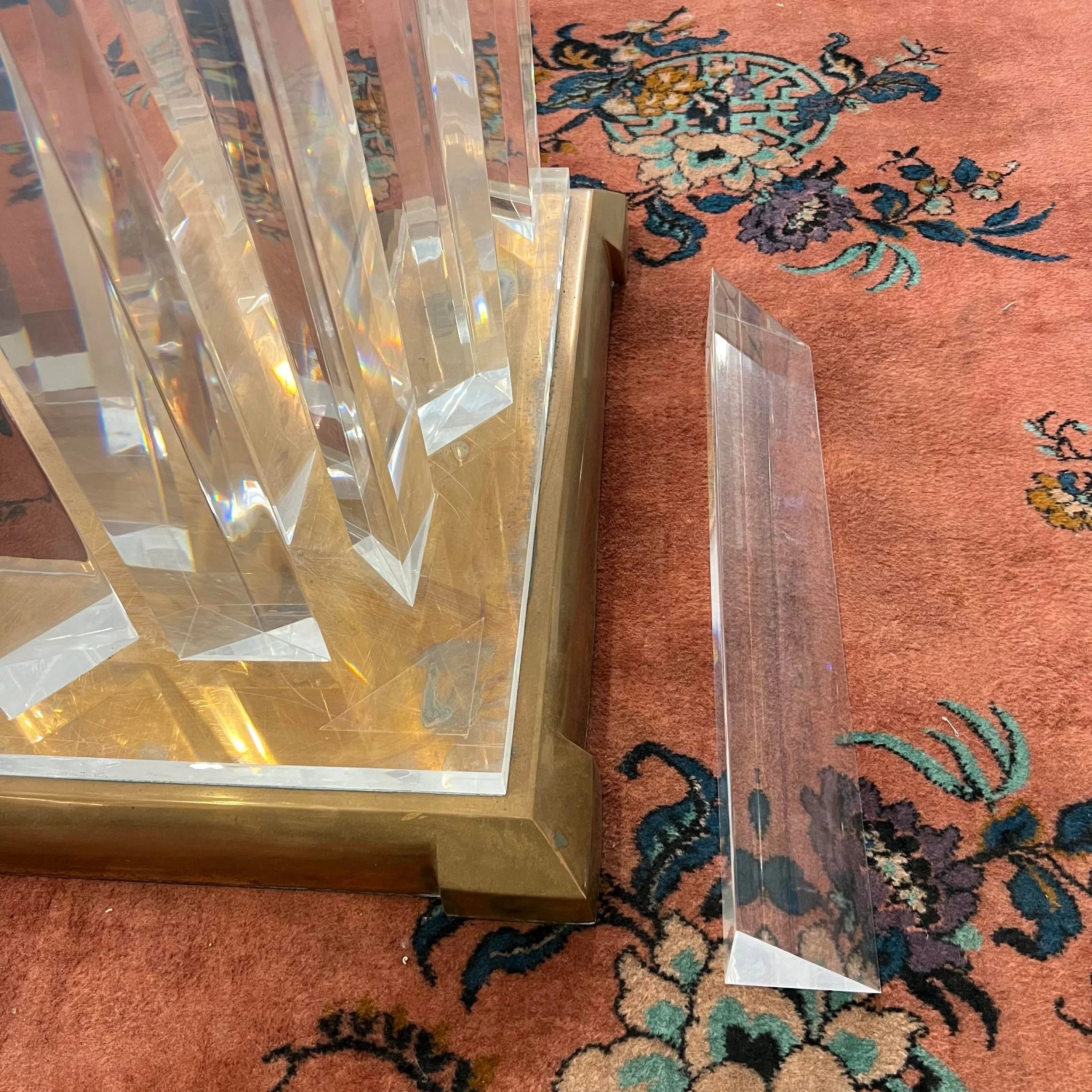 8’ Round Jeffrey Bigelow Lucite and Glass Dining Table