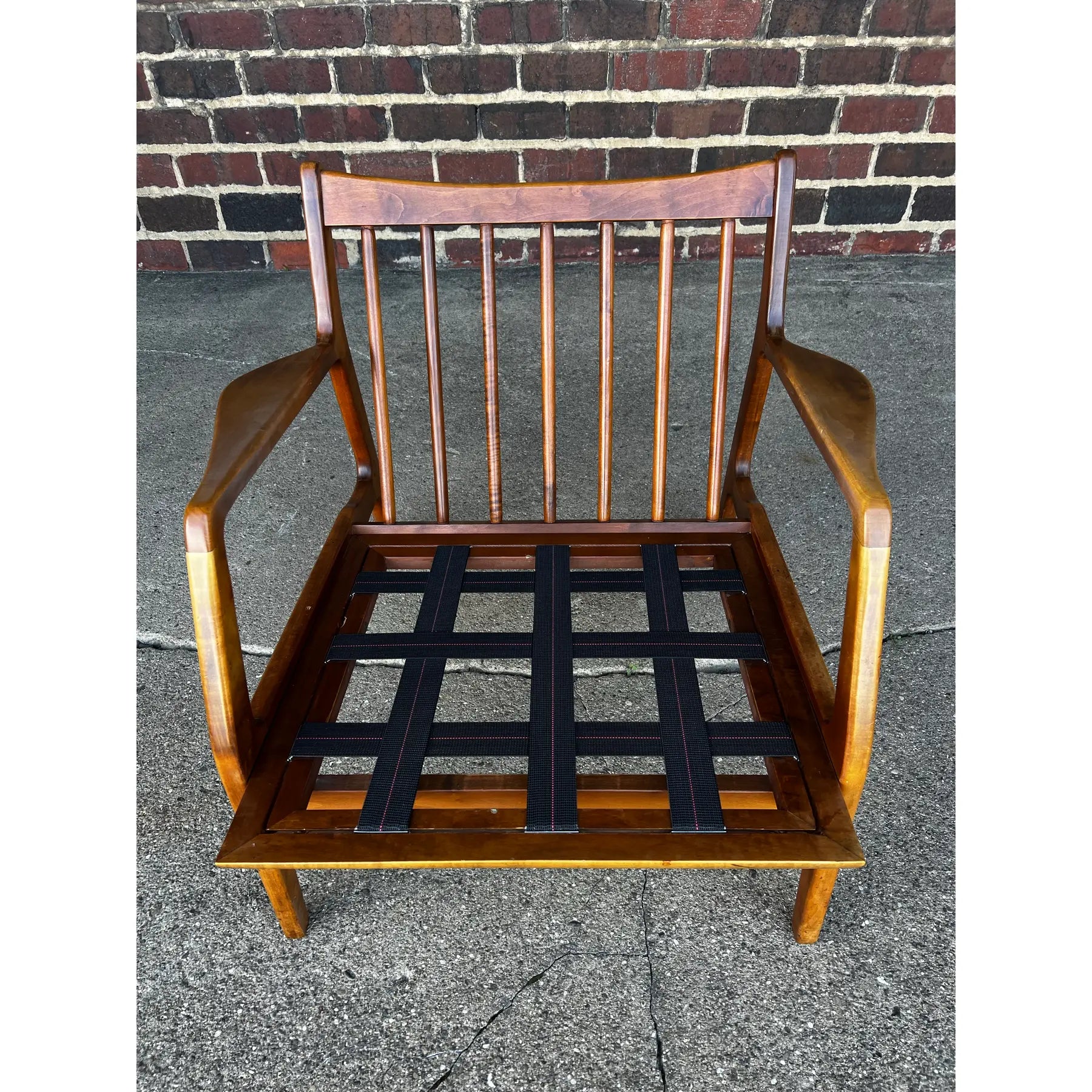 Dux Lounge Chair With New Foam and Fabric Straps (Pink Blend)