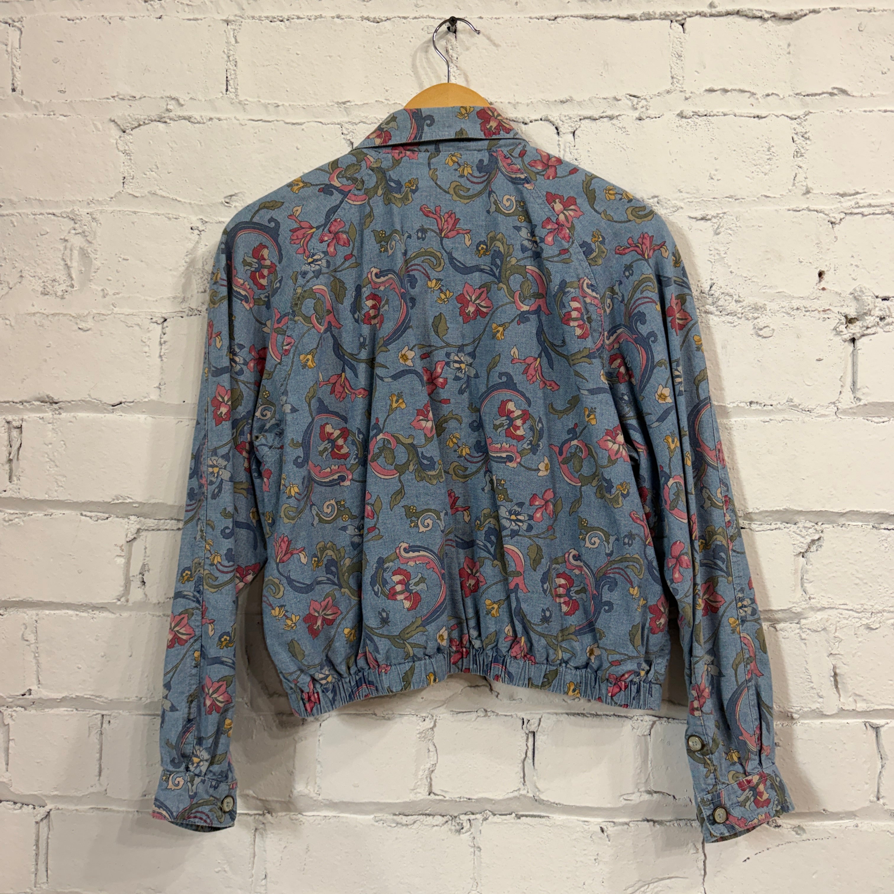 Liz Claiborne 80’s floral chambray denim jacket