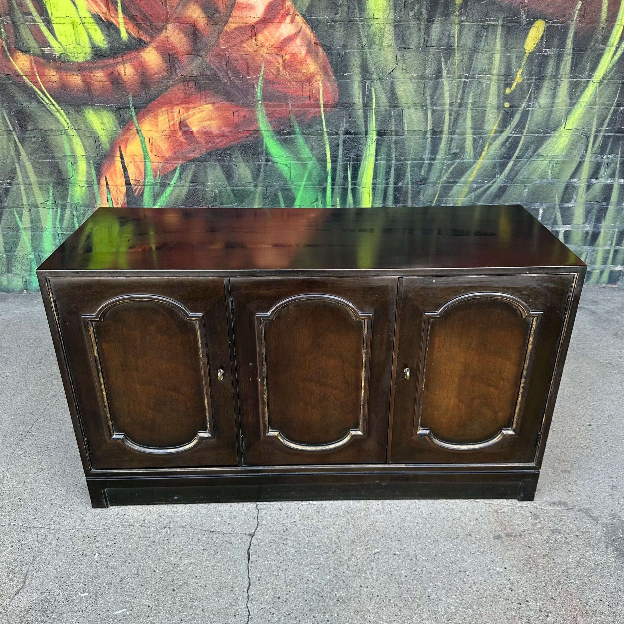 Petite Henredon Server Sideboard Mid 20th Century