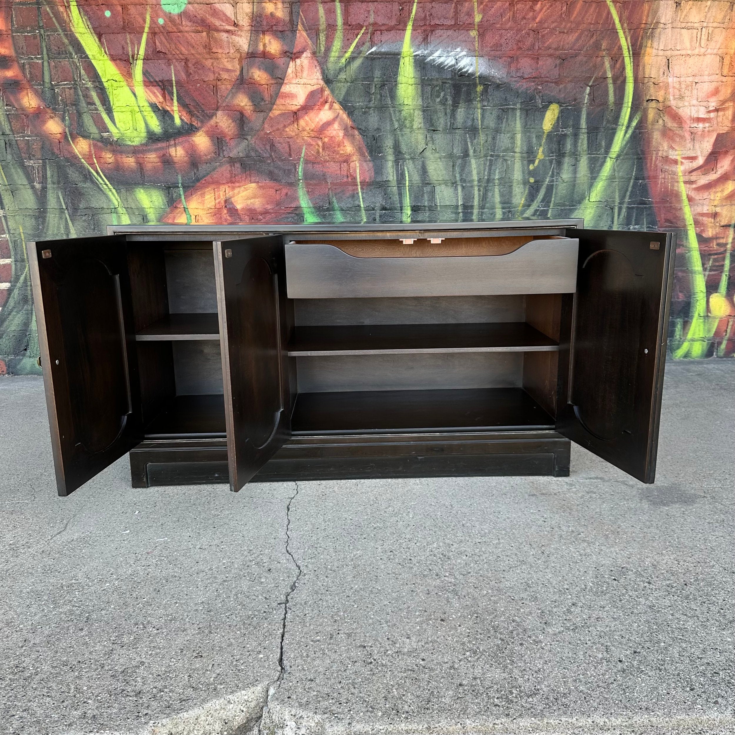 Petite Henredon Server Sideboard Mid 20th Century