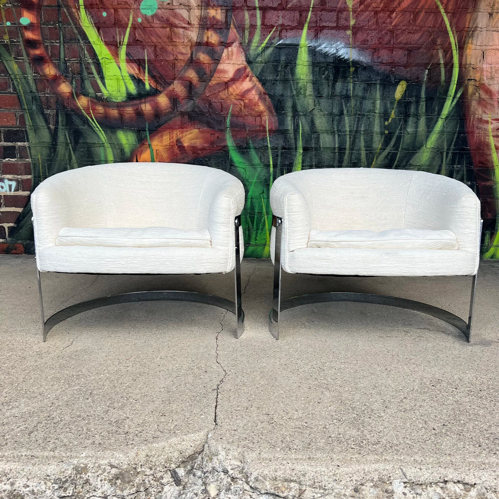 Pair of Cantilever Barrel Back Club Chairs on Chrome Base – Attributed to Milo Baughman