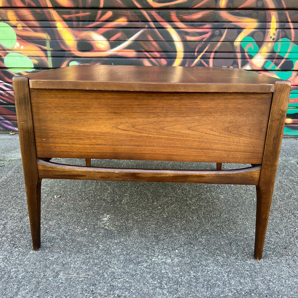 Mid Century Modern Basset Furniture Walnut Side Table