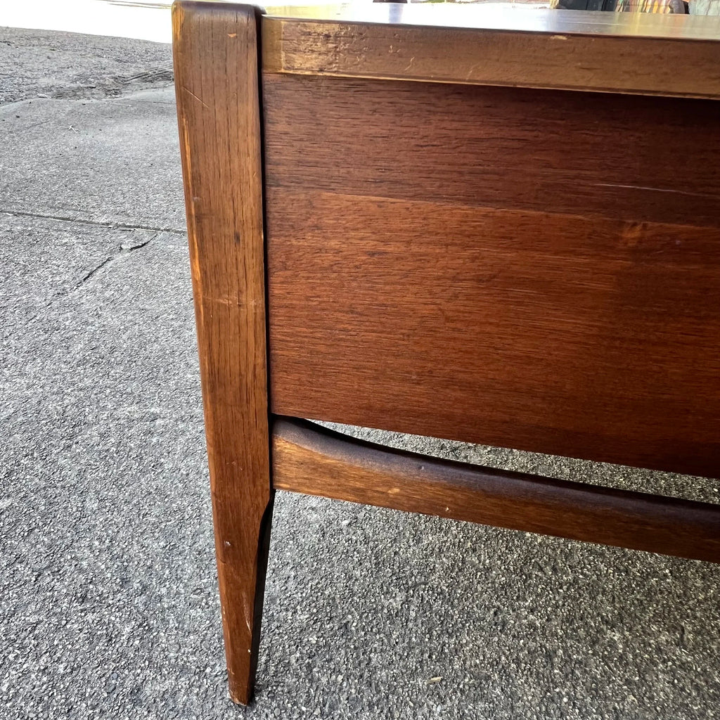 Mid Century Modern Basset Furniture Walnut Side Table