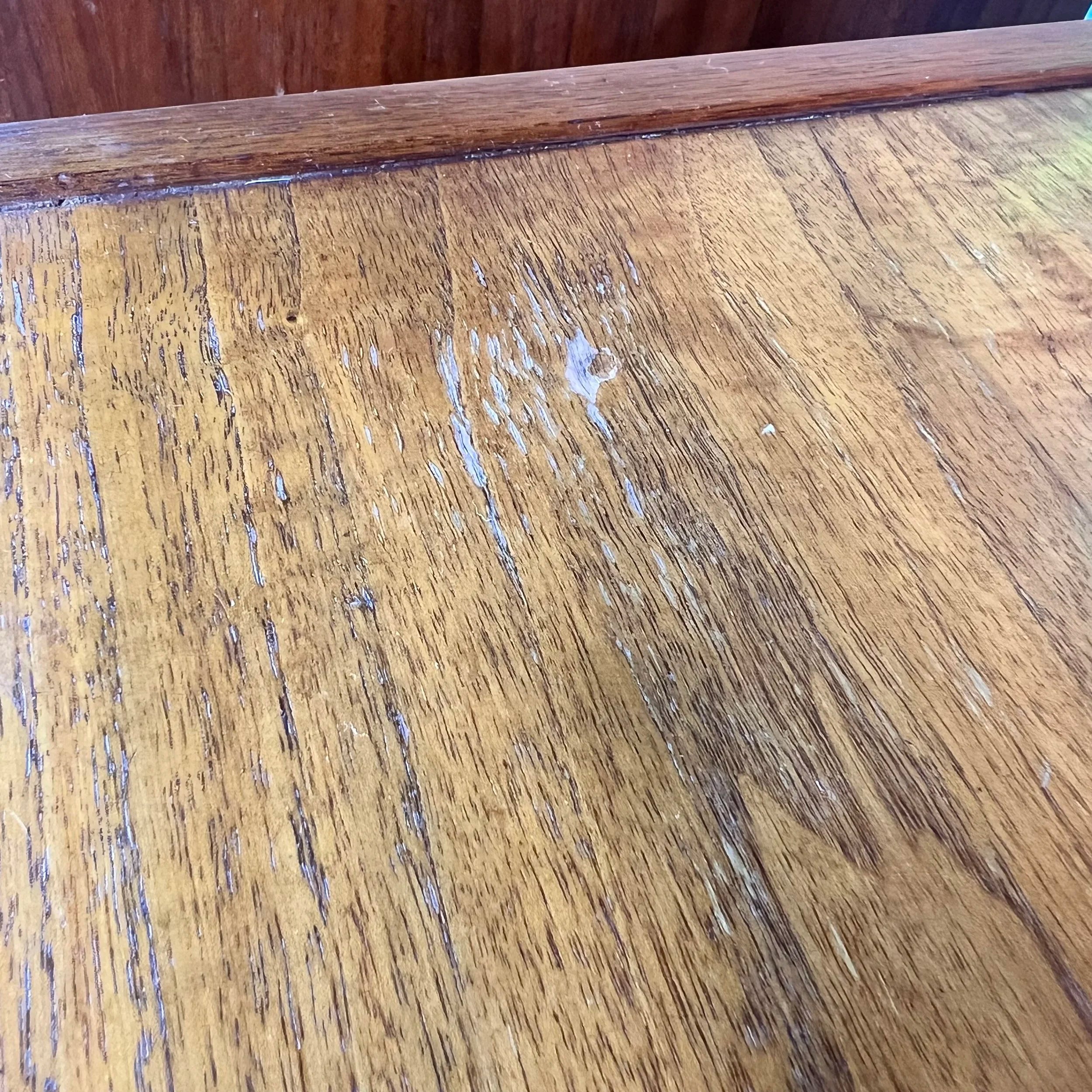 Pair of United Furniture Mid Century Modern Nightstands