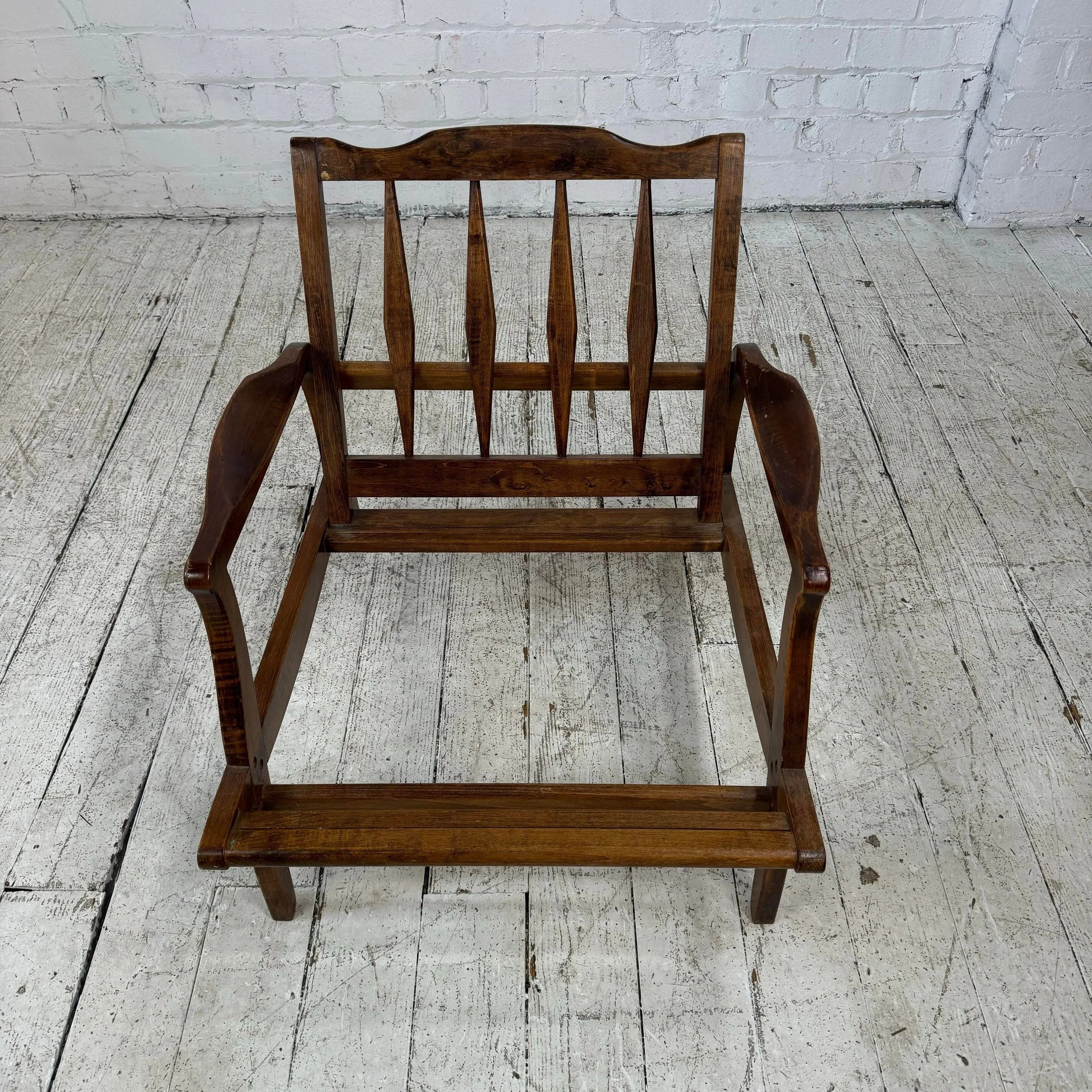 Mid Century Modern Danish Style Lounge Chair
