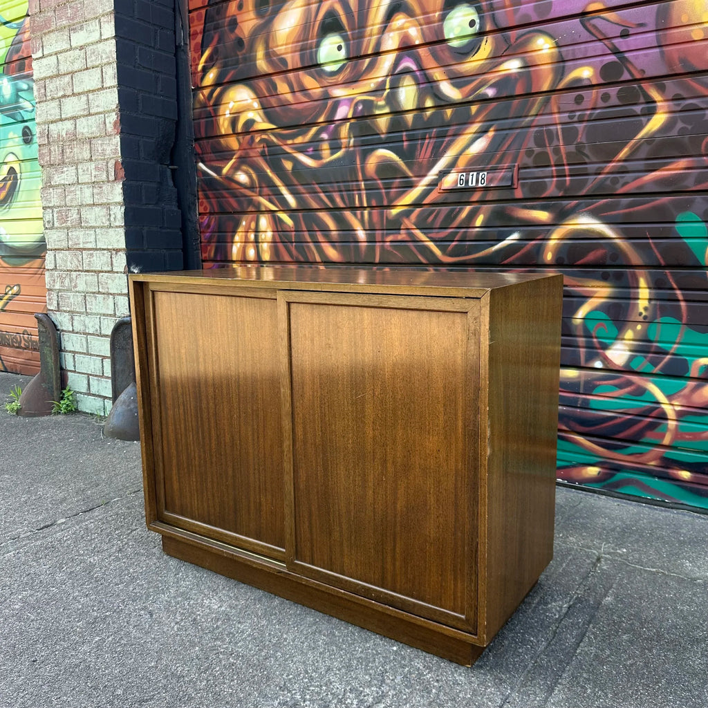 Harvey Probber Style Sideboard Credenza Mid-Century Modern
