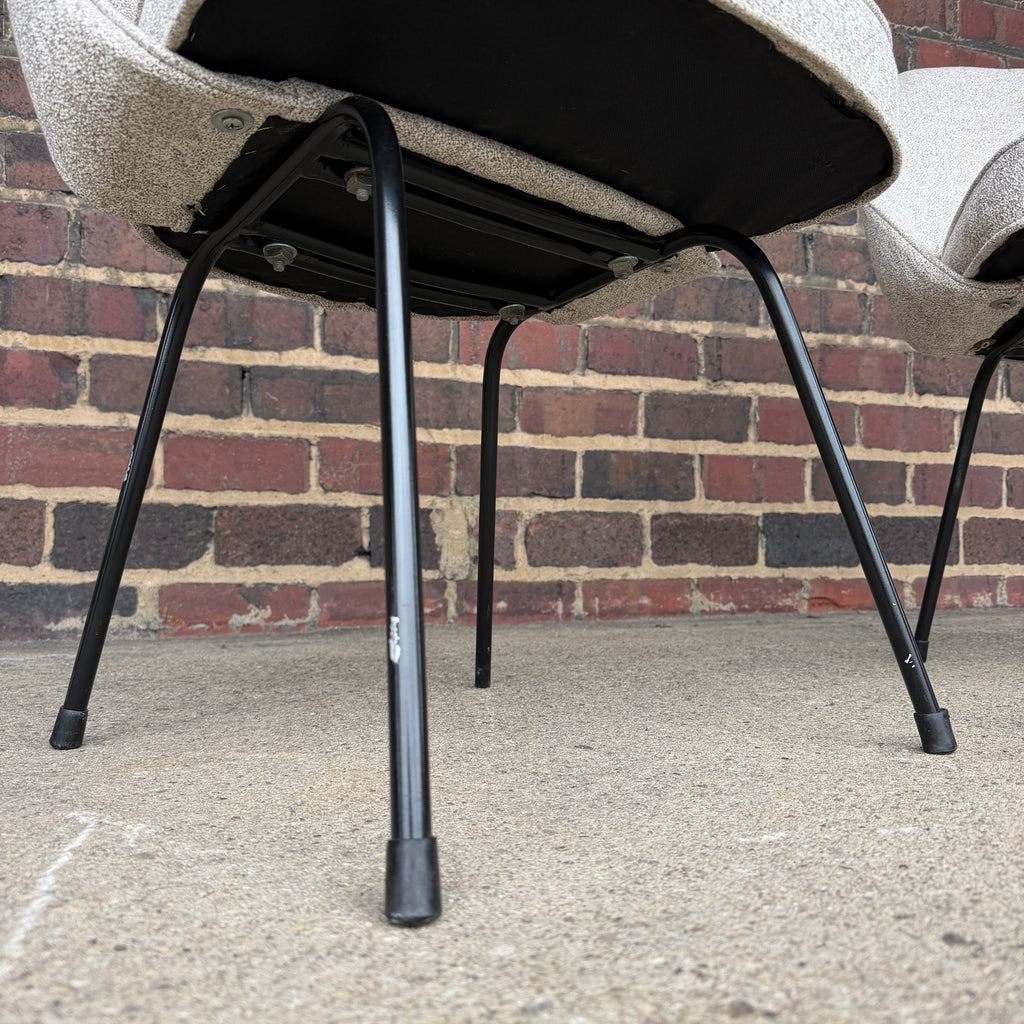 Pair of Early Eero Saarinen for Knoll Executive Side Chairs