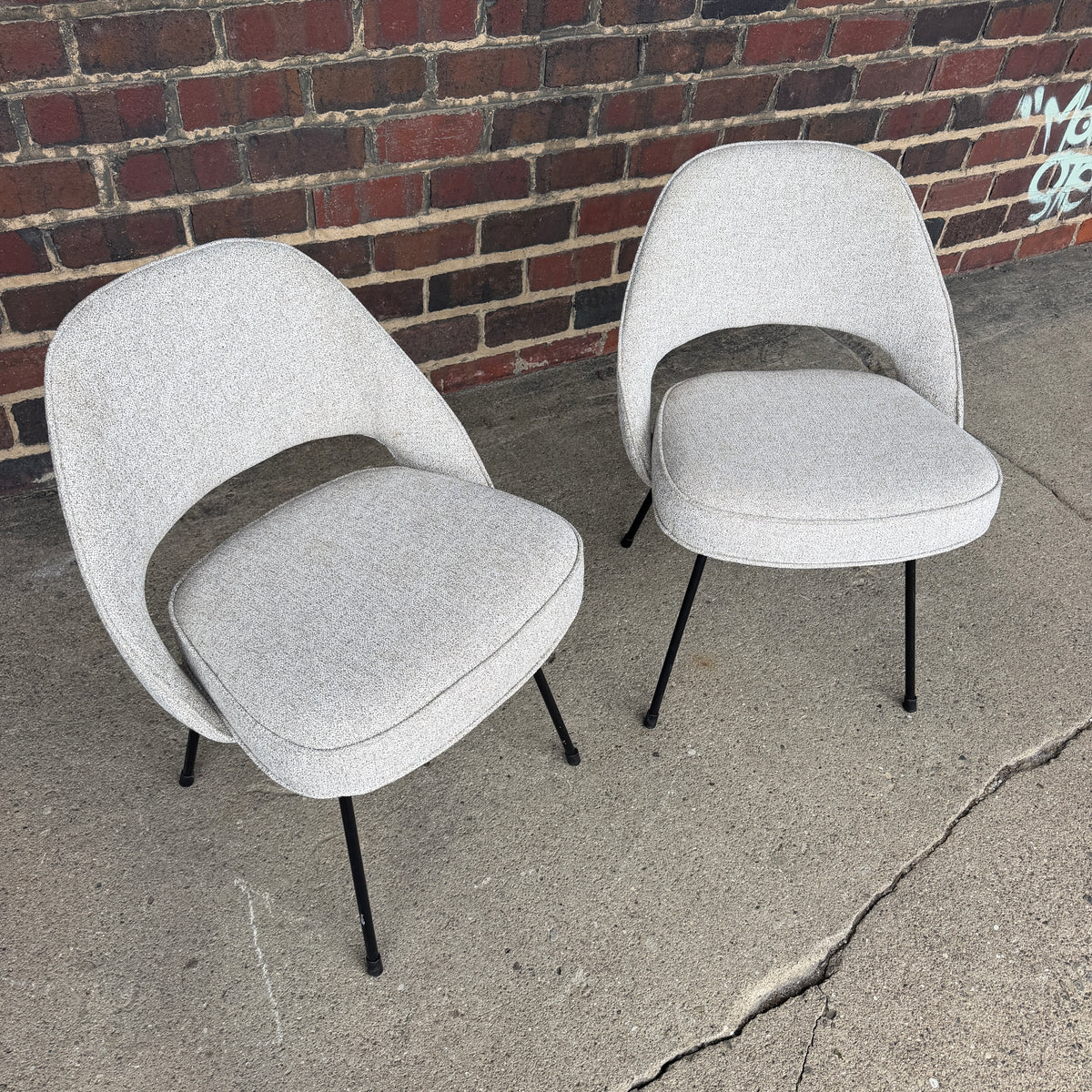 Pair of Early Eero Saarinen for Knoll Executive Side Chairs
