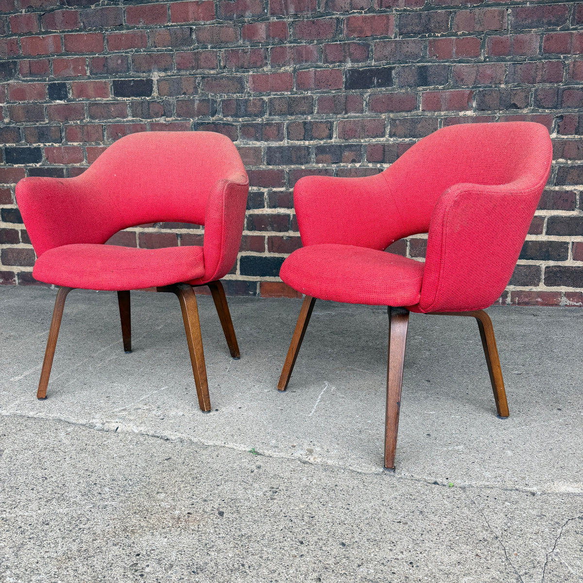 Pair of Eero Saarinen for Knoll Executive Armchairs With Walnut Legs