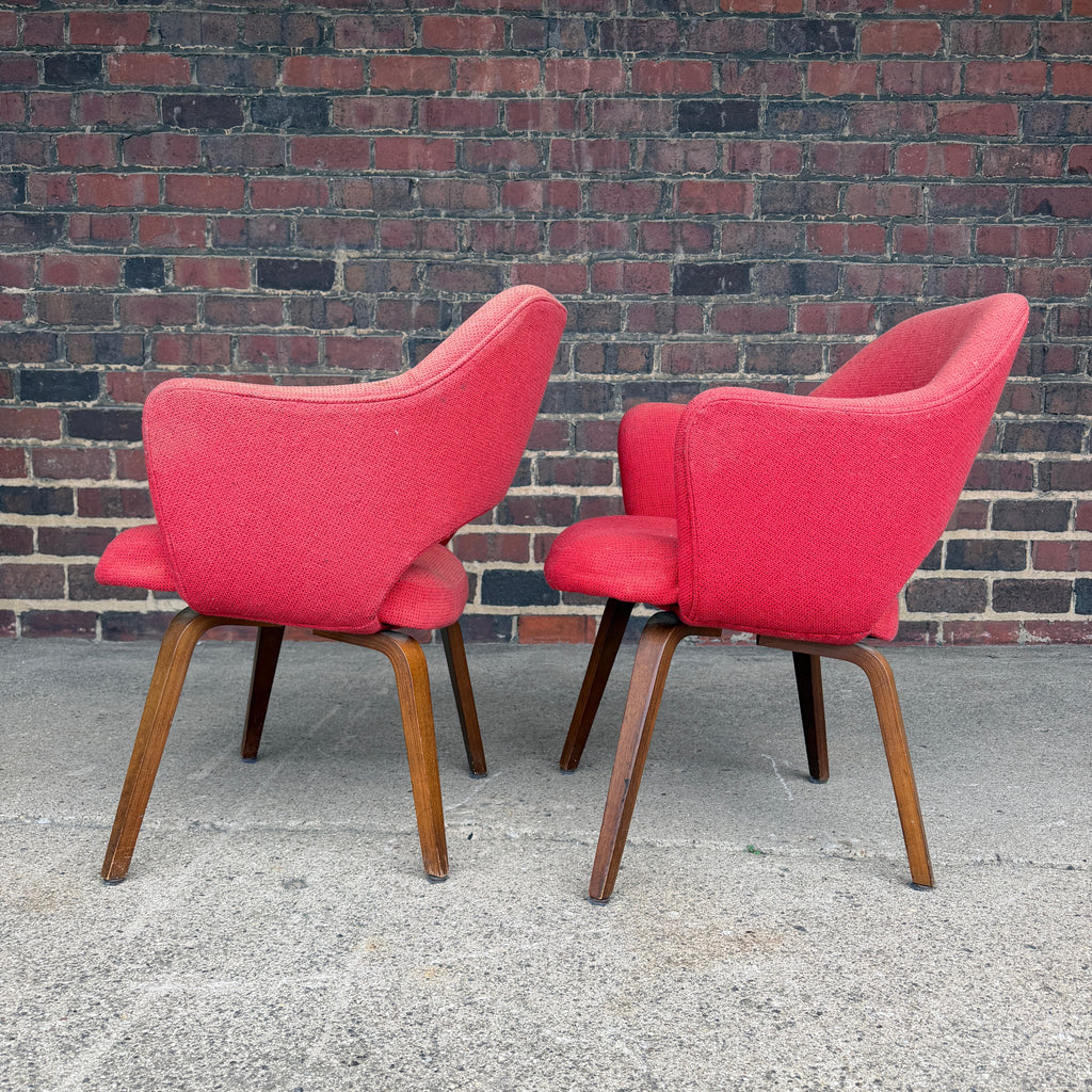 Pair of Eero Saarinen for Knoll Executive Armchairs With Walnut Legs