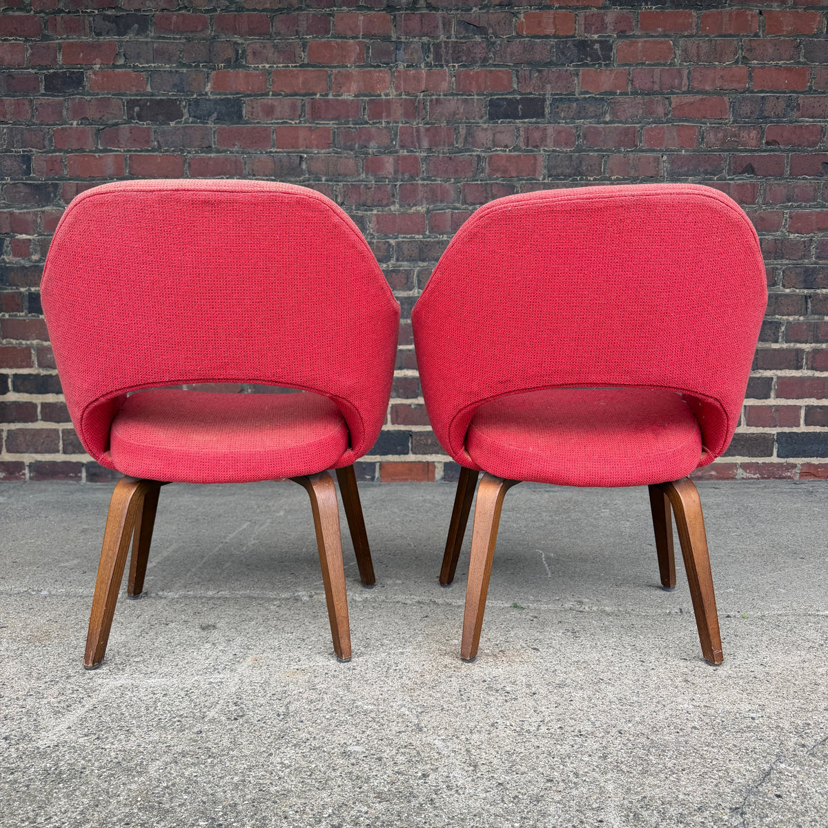 Pair of Eero Saarinen for Knoll Executive Armchairs With Walnut Legs