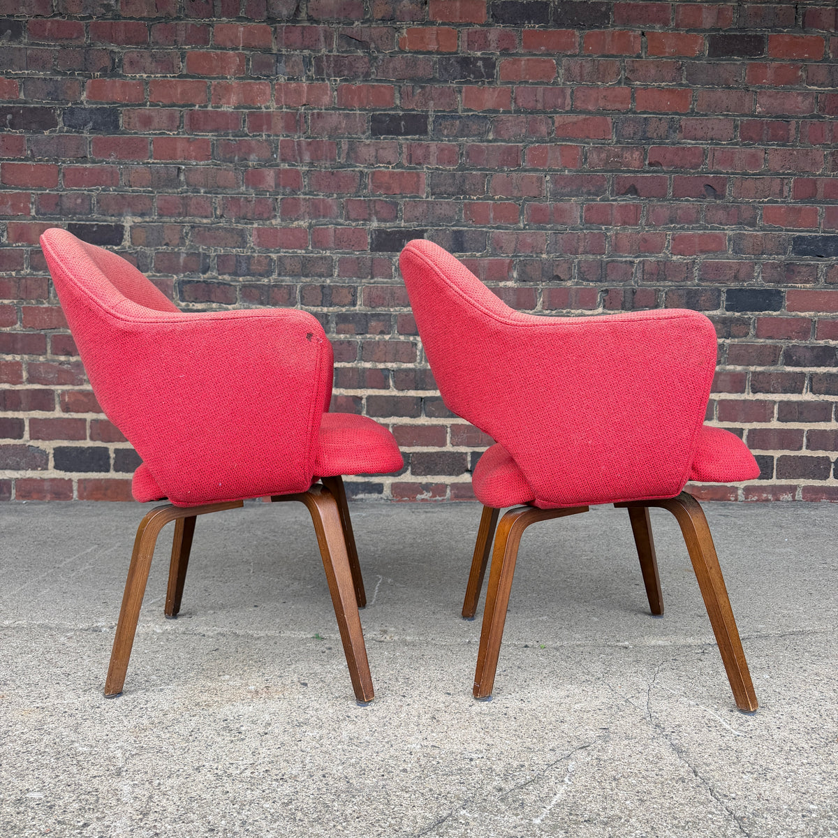 Pair of Eero Saarinen for Knoll Executive Armchairs With Walnut Legs