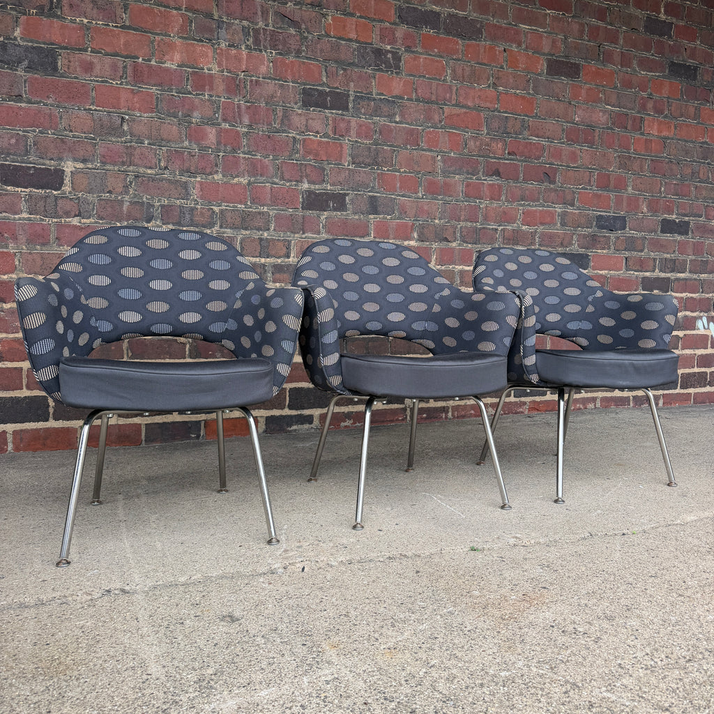 Set of 6 Eero Saarinen for Knoll Executive Arm Chairs