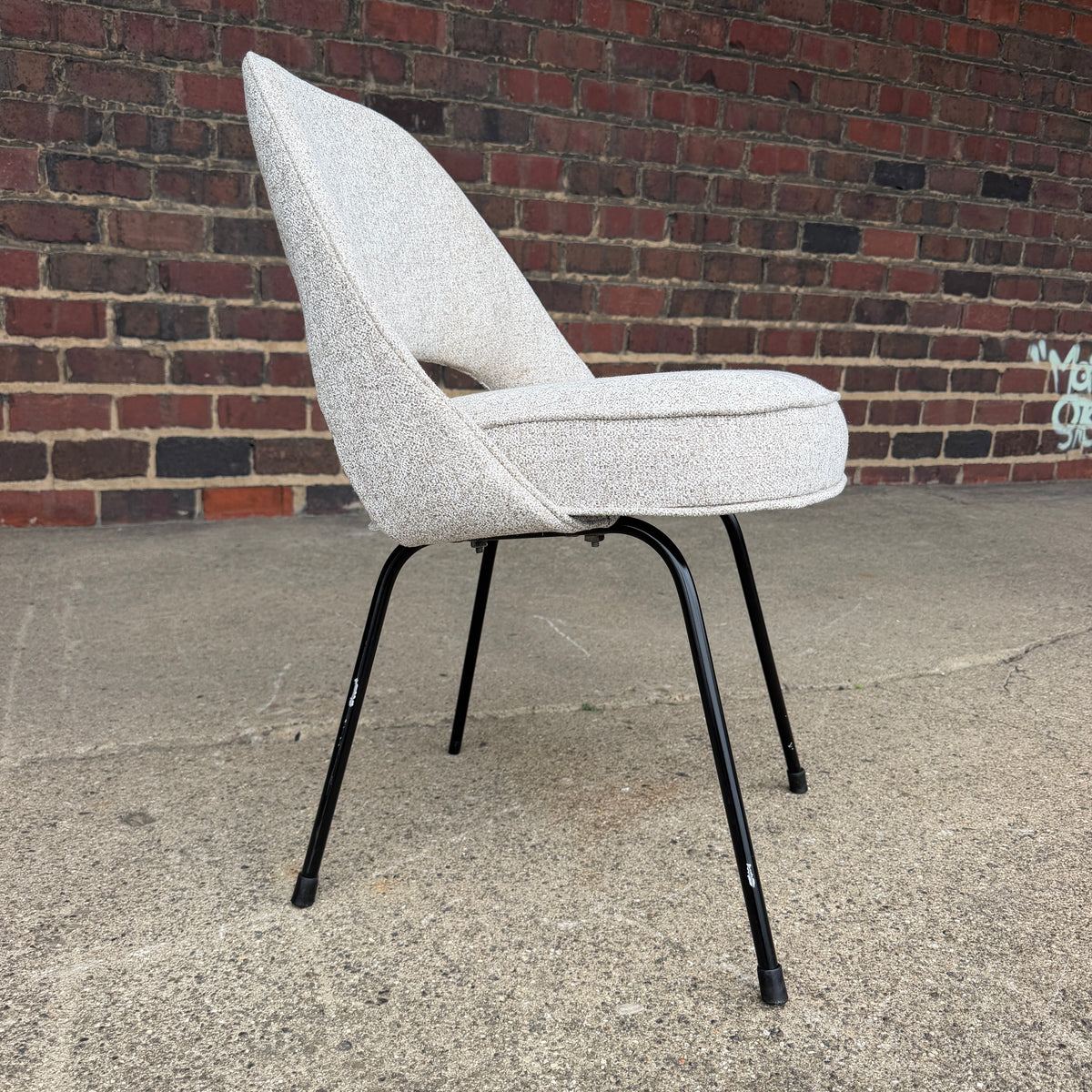Early Eero Saarinen for Knoll Executive Side Chair