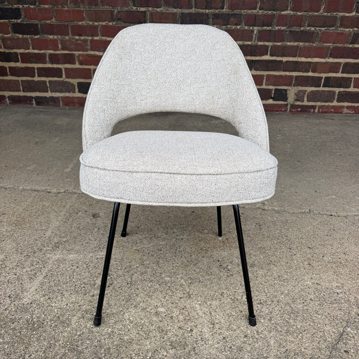 Early Eero Saarinen for Knoll Executive Side Chair