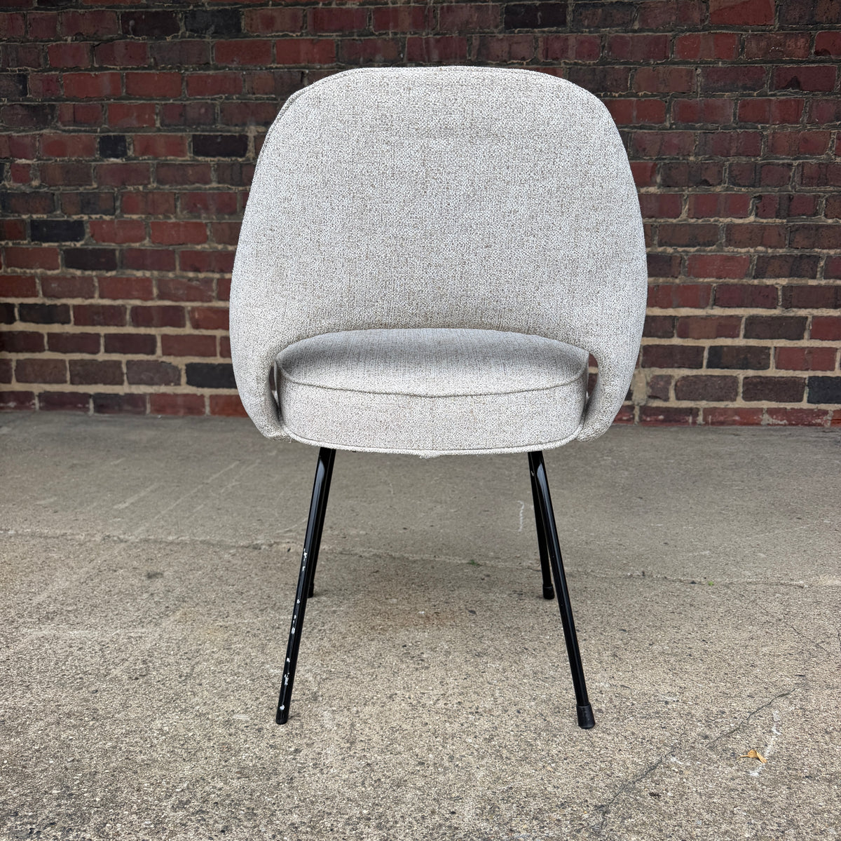 Early Eero Saarinen for Knoll Executive Side Chair