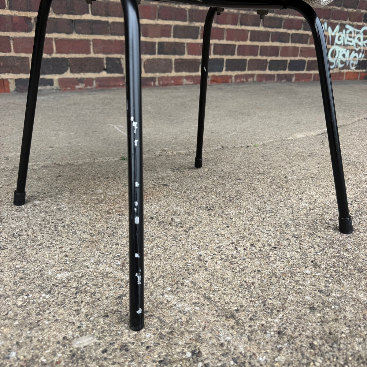 Early Eero Saarinen for Knoll Executive Side Chair
