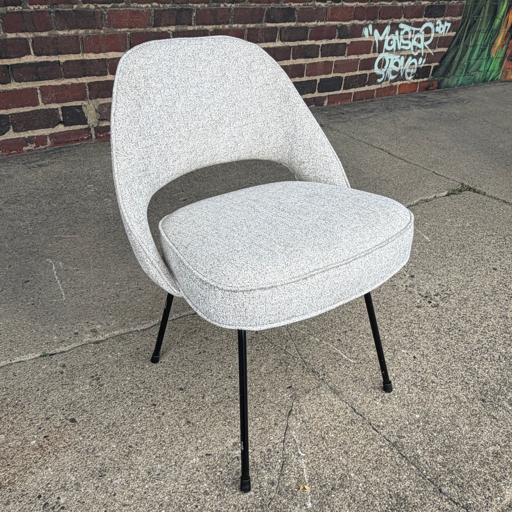 Early Eero Saarinen for Knoll Executive Side Chair