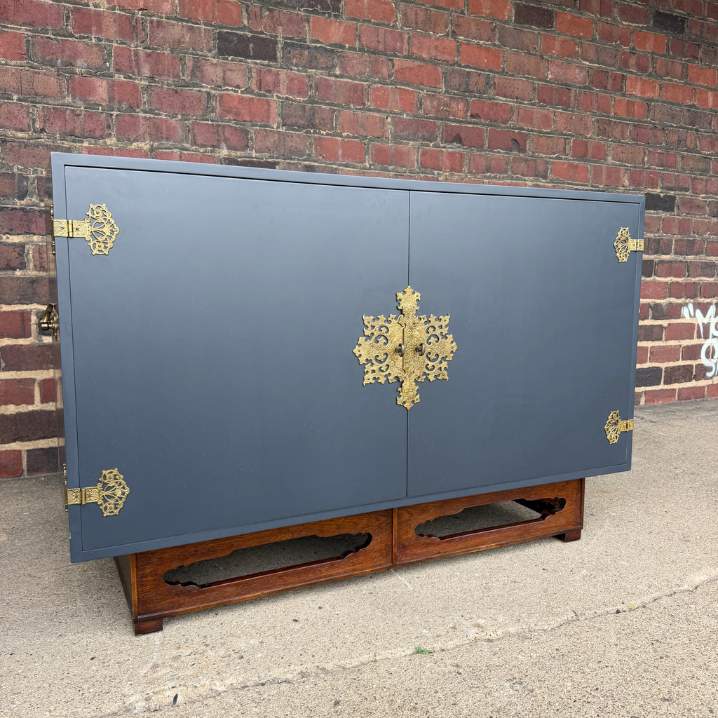 Kaplan Furniture Beacon Hill Collection Chinoiserie Credenza