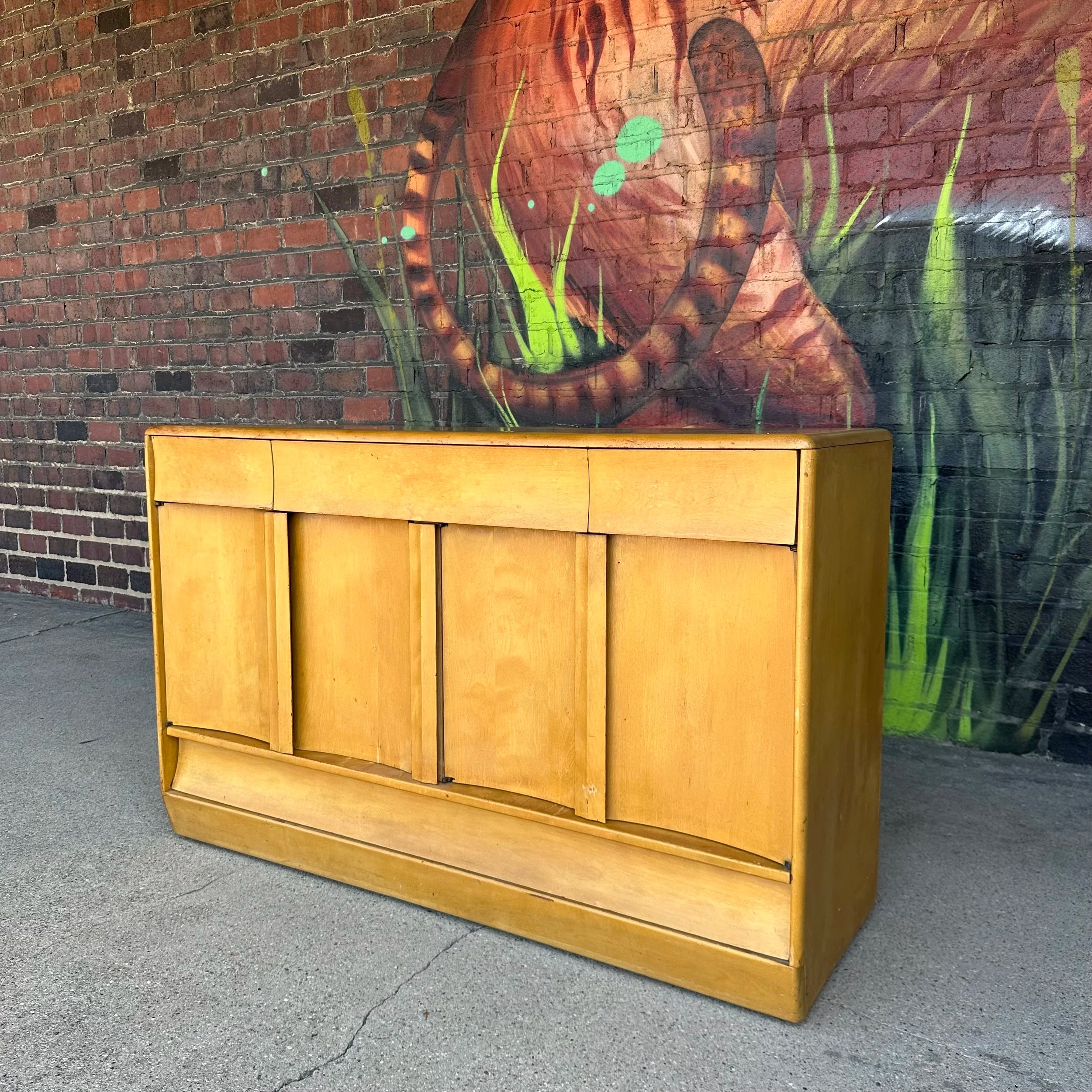 Heywood-Wakefield M196 Wheat Sideboard Hutch Midcentury Modern