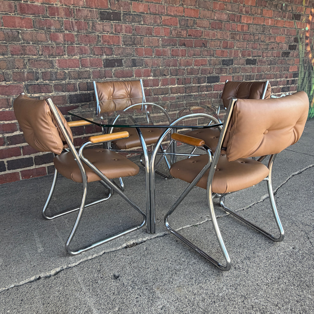 Daystrom Chrome Tubular Octagonal Glass Dining Table With 4 Chairs With Wooden Arm Rests