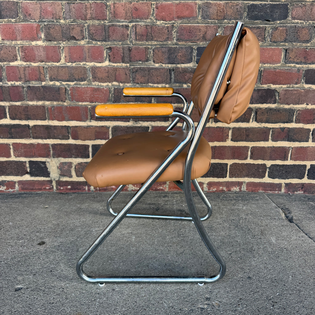 Daystrom Chrome Tubular Octagonal Glass Dining Table With 4 Chairs With Wooden Arm Rests