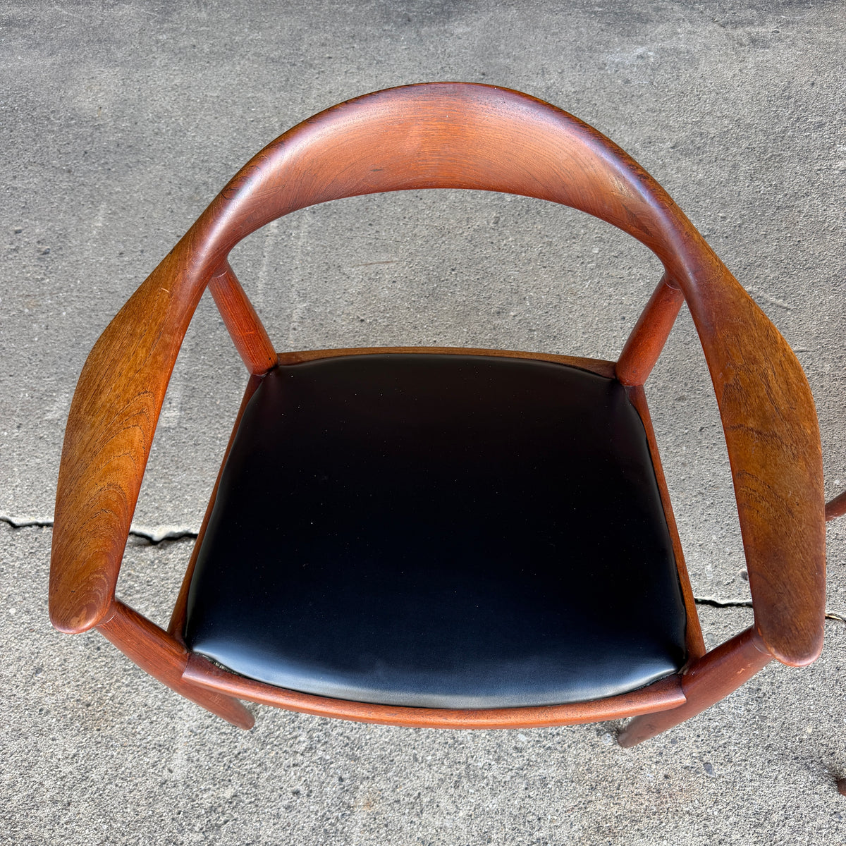 Hans J. Wegner Pair of Armchairs 'The Chair' for Johannes Hansen