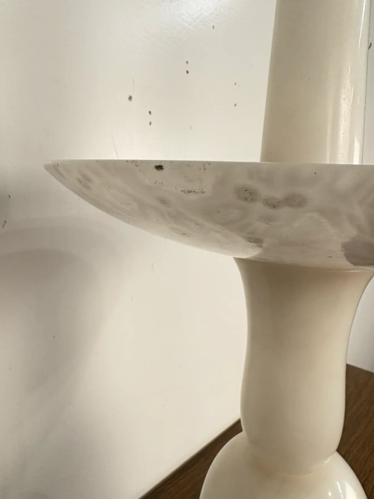 Sculptural Balustrade Form Table Lamp in Carrera Marble