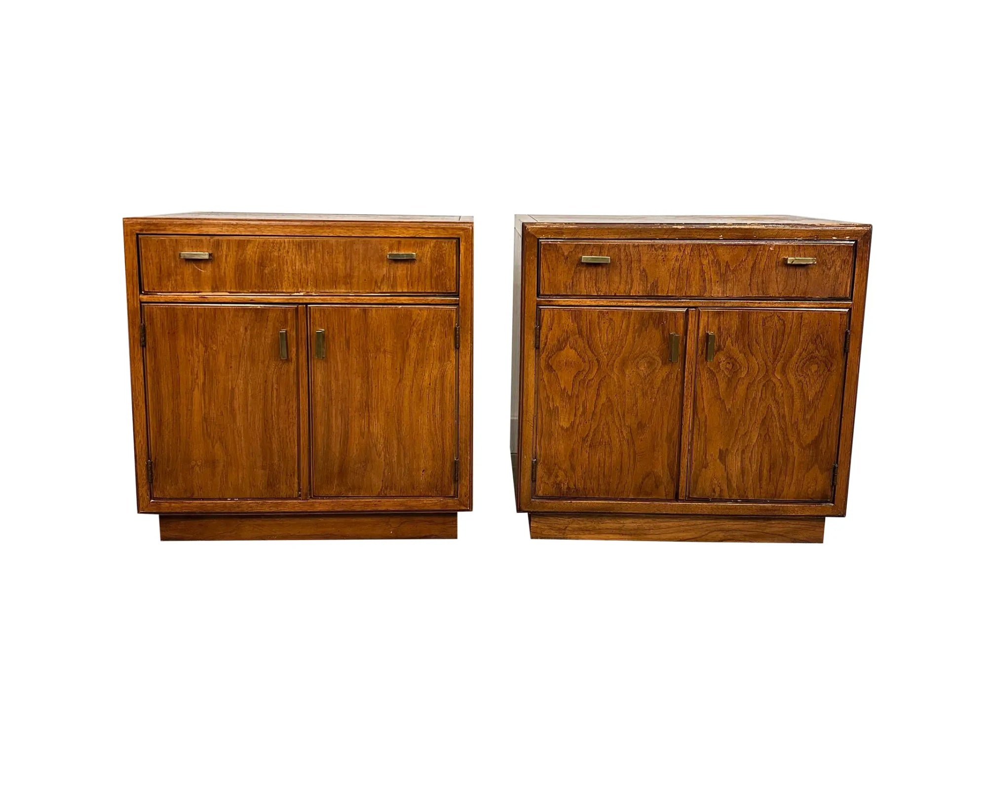 Pair of Drexel Heritage Consensus Pecan Nightstands Need Refinished