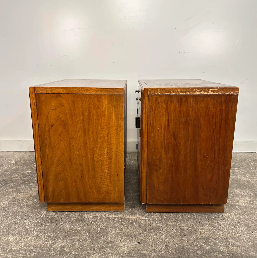 Pair of Drexel Heritage Consensus Pecan Nightstands Need Refinished