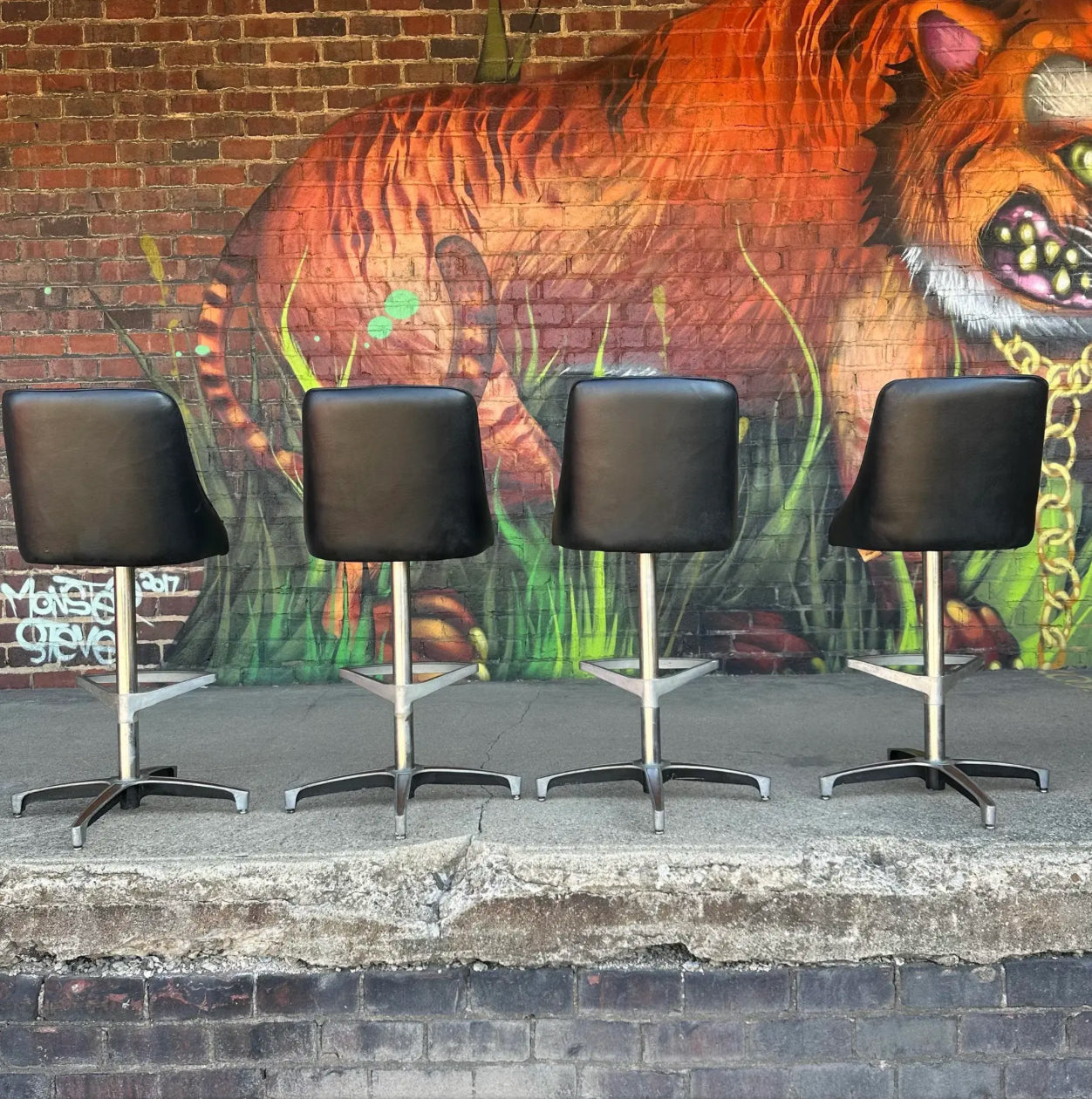 Set of 4 ChromCraft Swivel Bar Stools