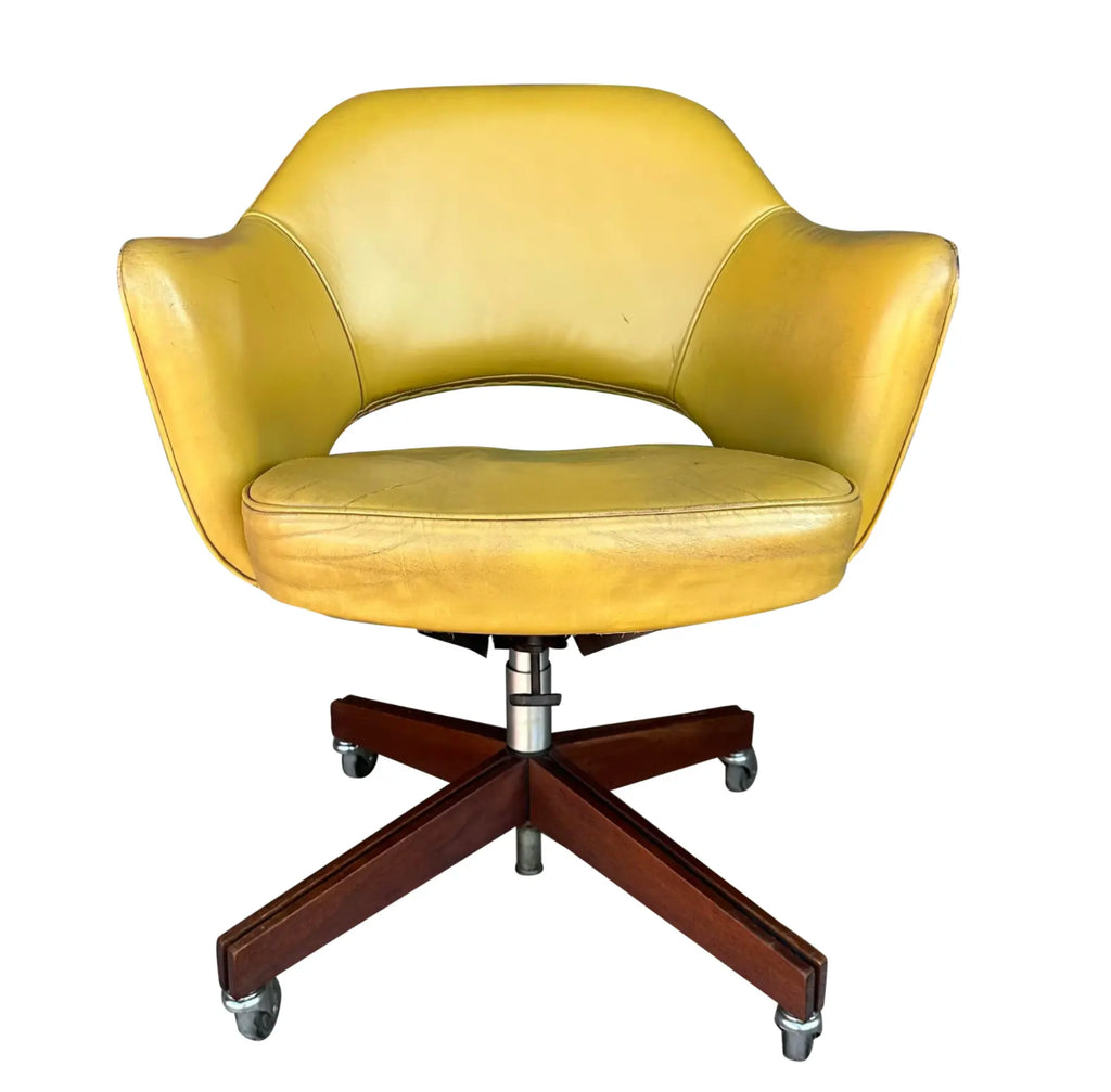 Rolling Eero Saarinen for Knoll “Executive” Office Chair With Walnut Base