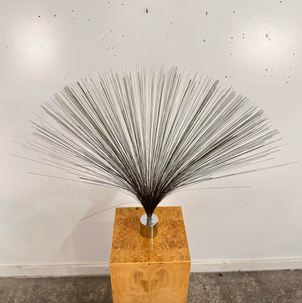 Mid Century Modern Harry Bertoia Style Spray Sculpture Chrome