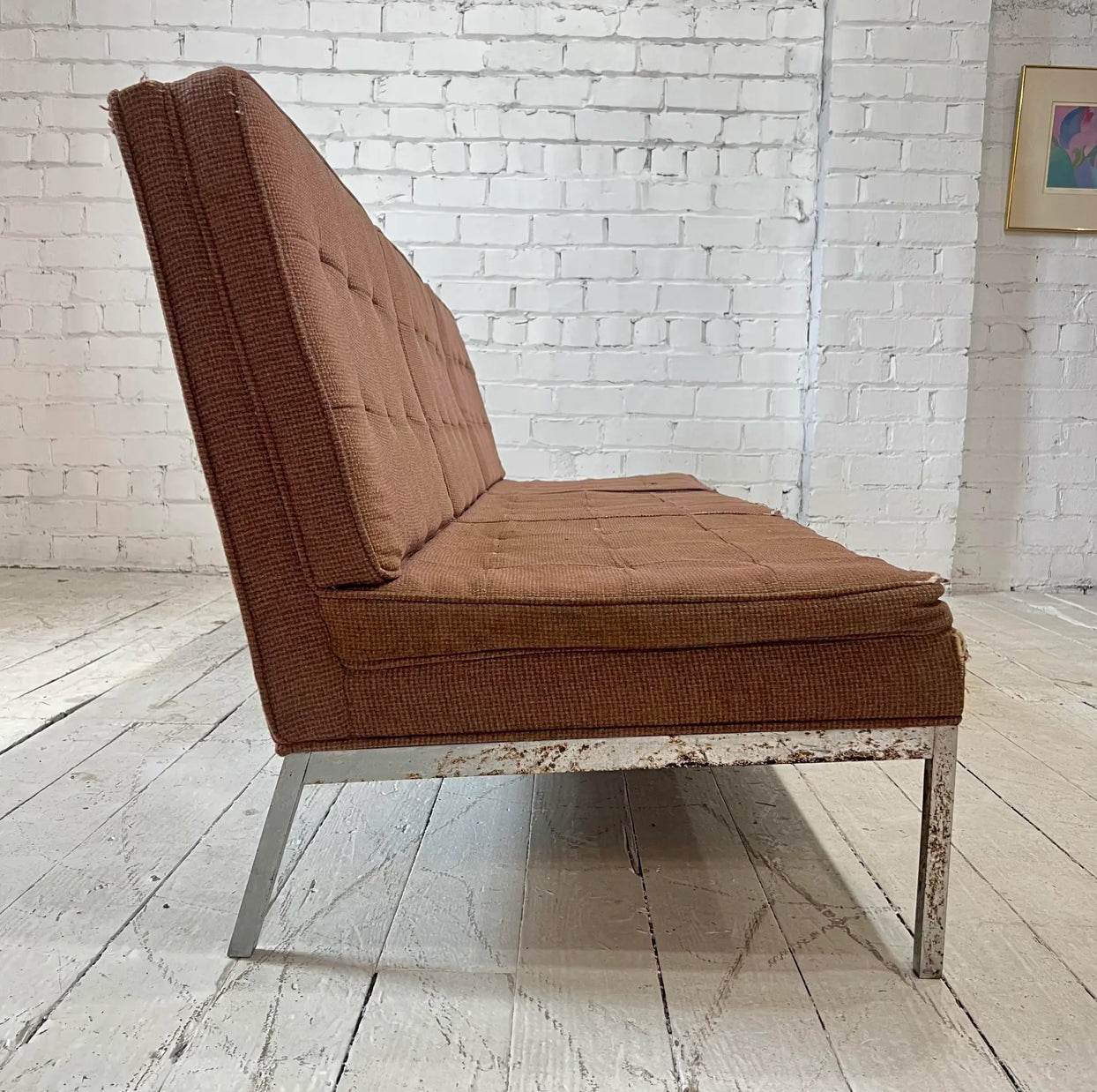 Florence Knoll Sofa in Need of Restoration
