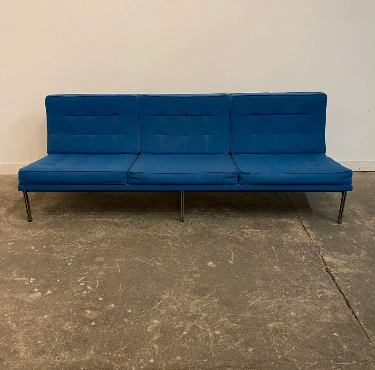 Florence Knoll Parallel Sofa Blue and Chrome
