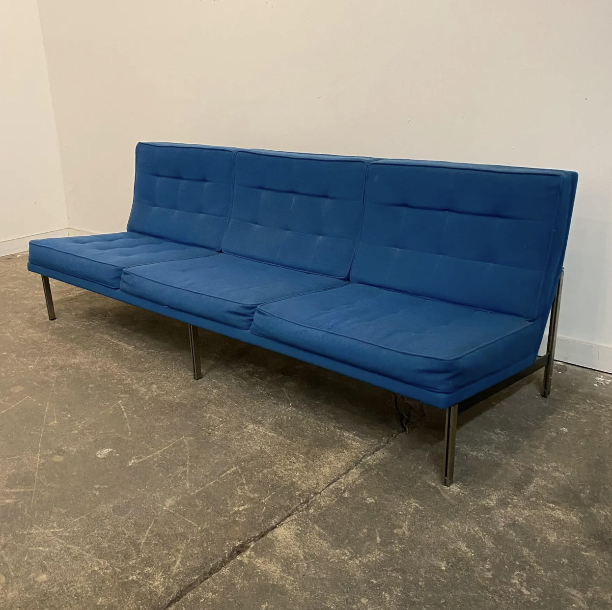 Florence Knoll Parallel Sofa Blue and Chrome