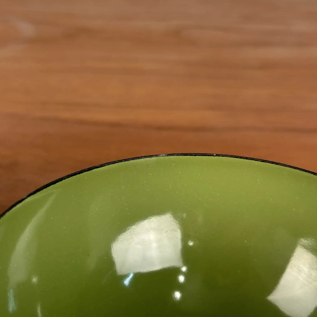 Pair of Cathrine Holm Bowl Avocado White Lotus Enamel Norway