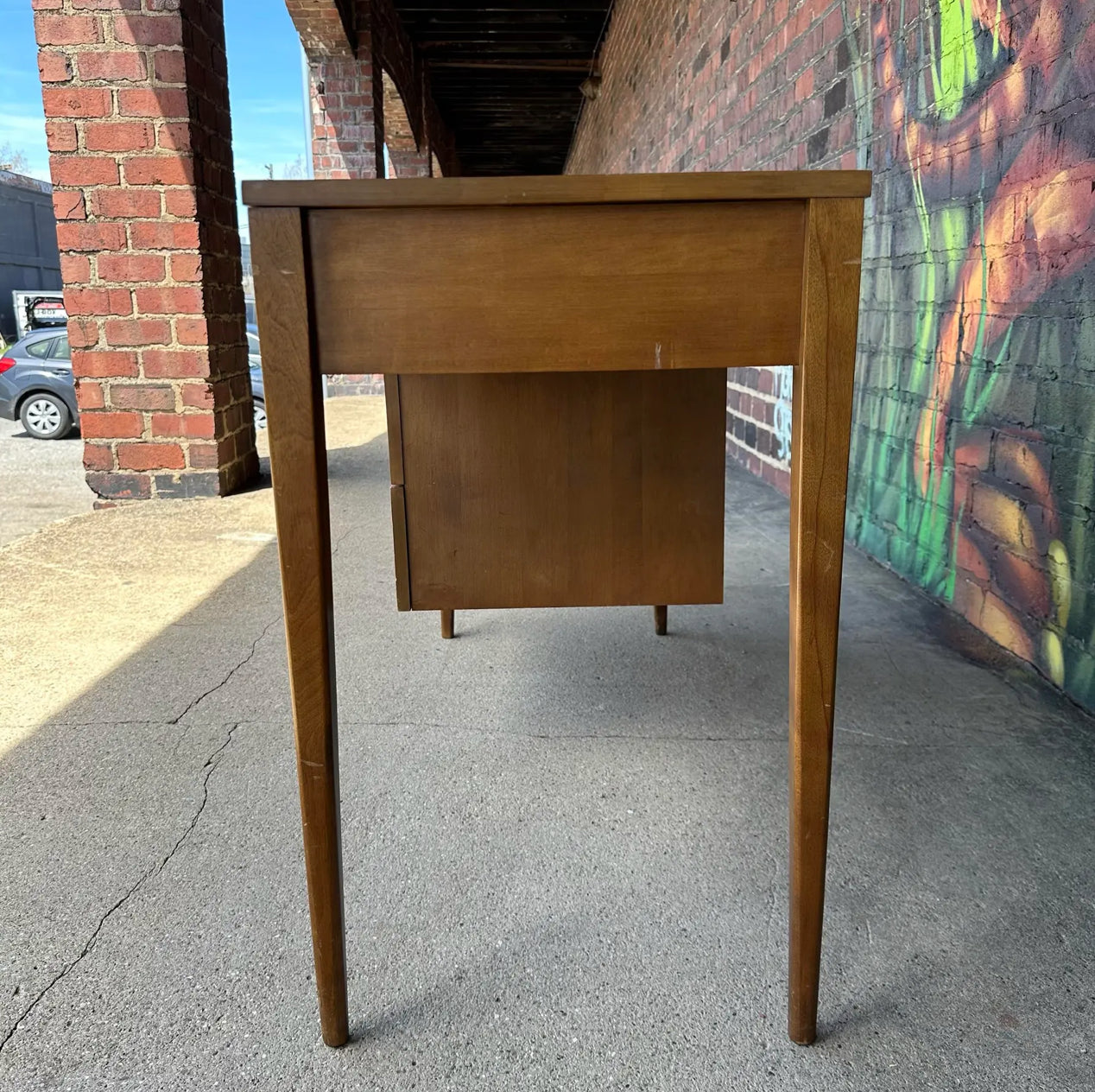 Mid Century Modern Paul McCobb Planner Group Writing Desk