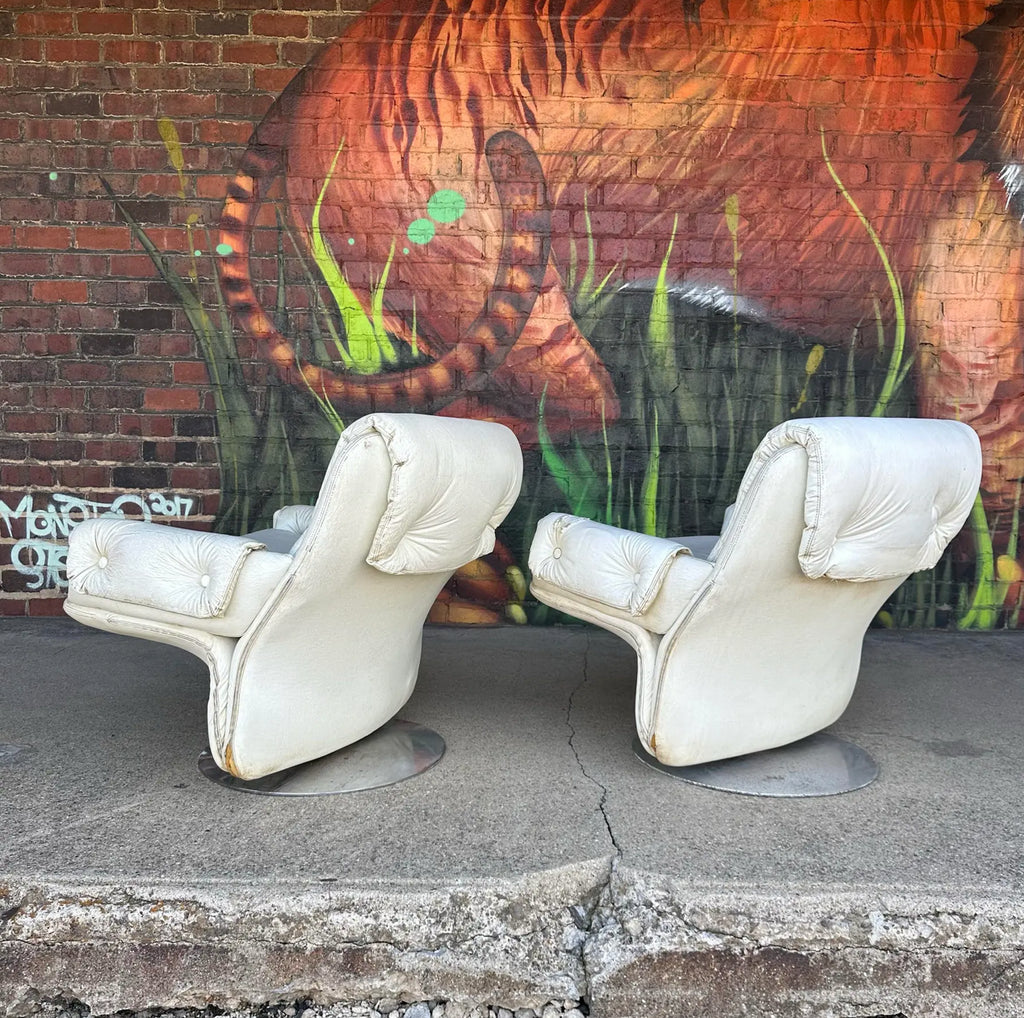Pair of Artifort Vinyl and Chrome Chairs