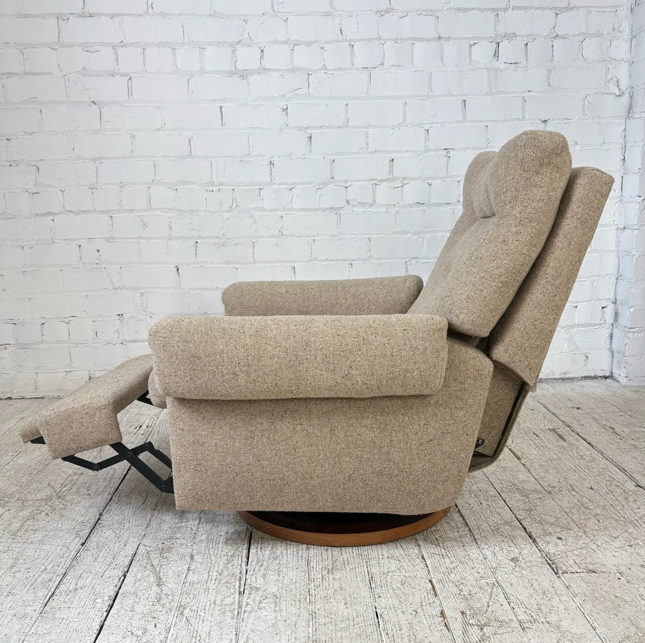 Milo Baughman for Thayer Coggin Reclining Lounge Chair