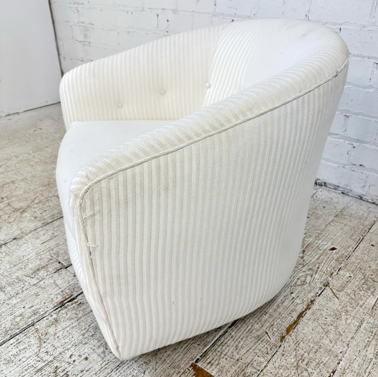 Milo Baughman Swivel Rock Barrel Chair