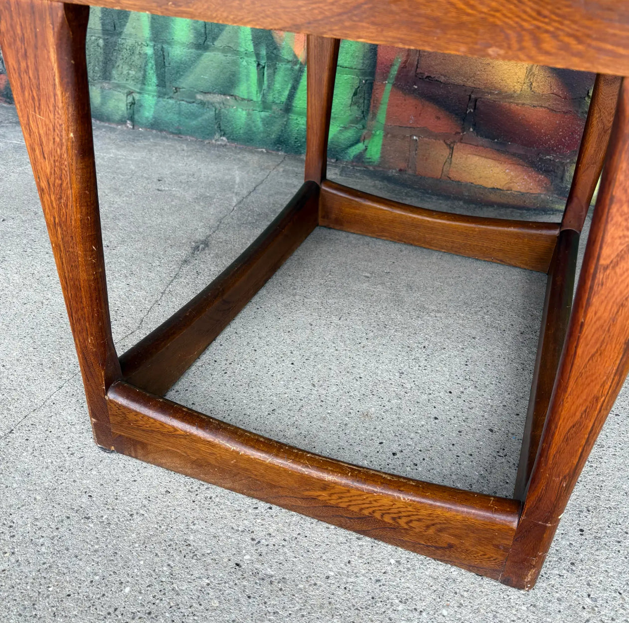 Mid-Century Modern Pair of Walnut End Tables Lane Furniture