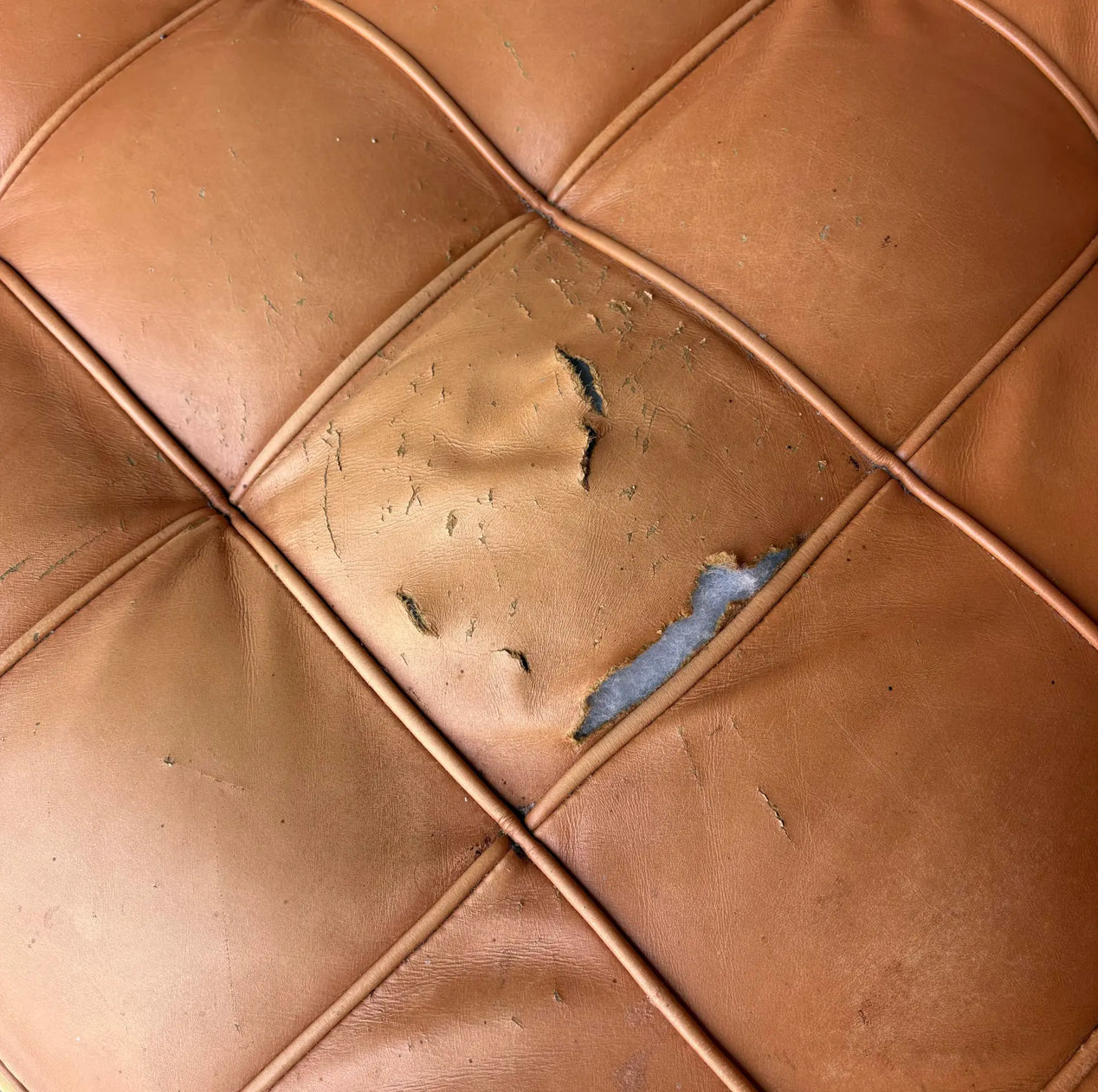 Josef Hoffman "Kubus" Sofa for Wittman Mid-Century Modern Tufted Leather
