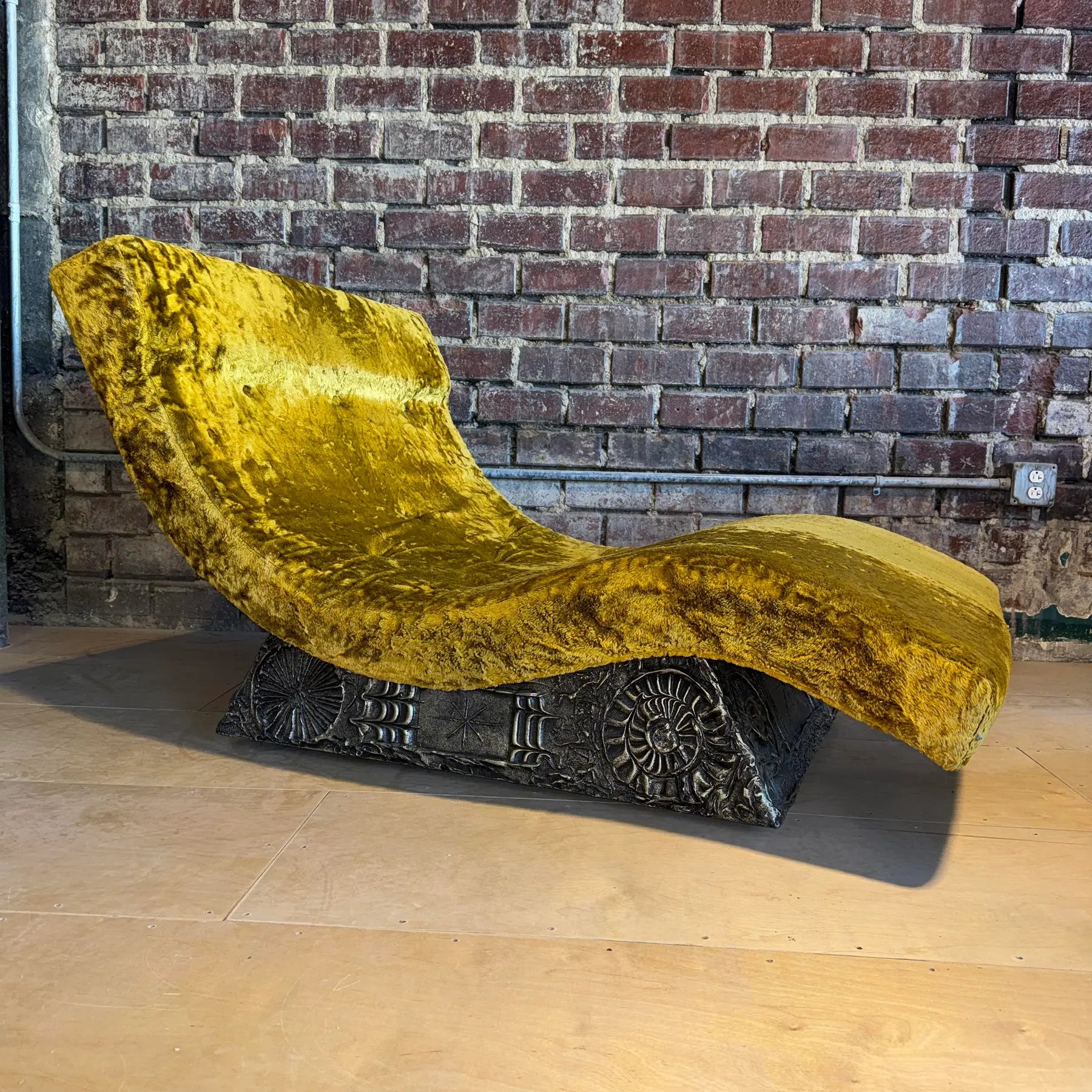 Adrian Pearsall ‘Goop’ Brutalist Chaise Lounge