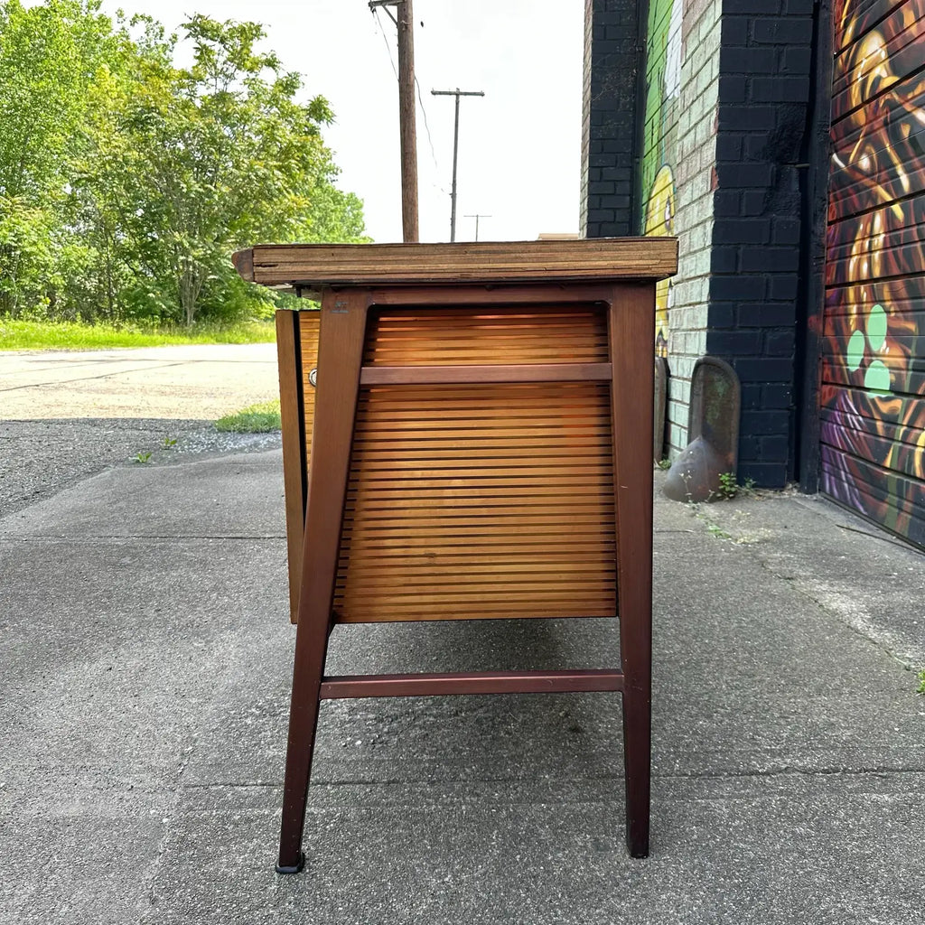 Alcoa/Reynolds/Gf Studios for Gordon Bumshaft Italic Credenza Mid-Century Modern Desk